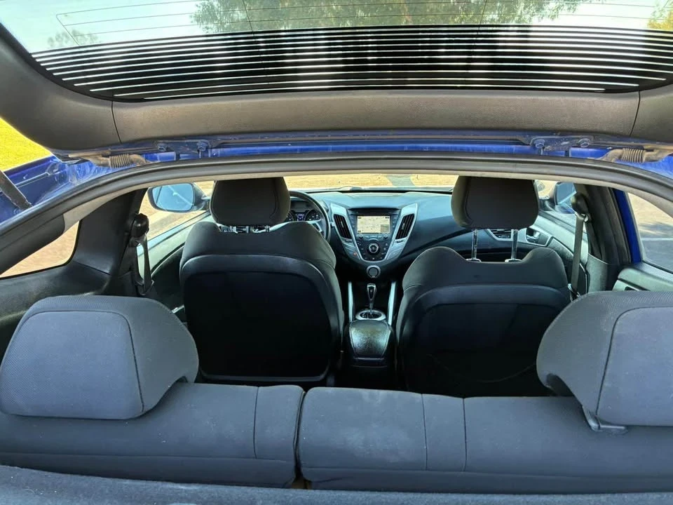2012 Hyundai Veloster - Image 9 of 13