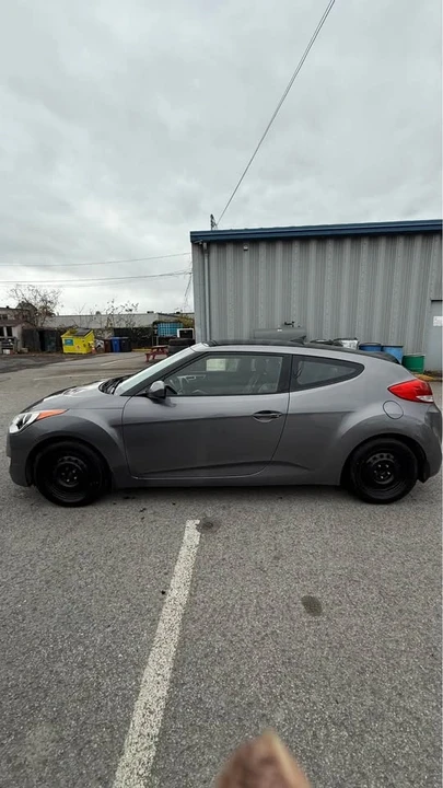 2012 Hyundai Veloster - Image 14 of 19