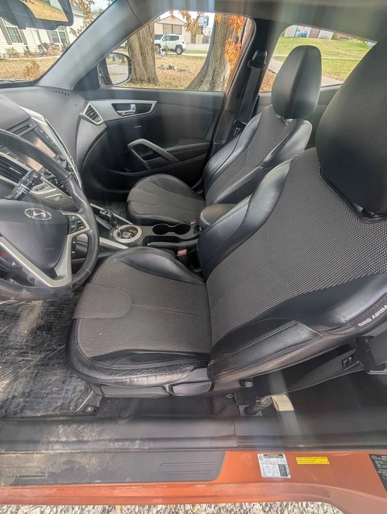 2012 Hyundai Veloster - Image 15 of 20