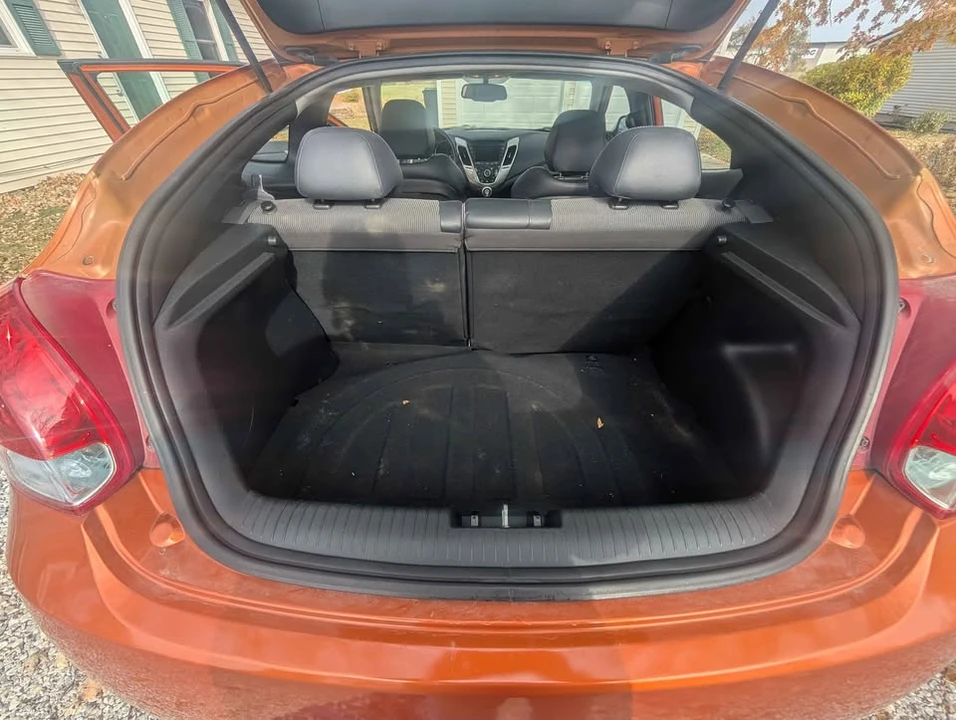 2012 Hyundai Veloster - Image 20 of 20