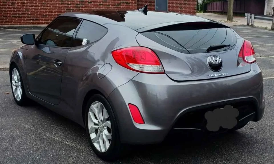 2012 Hyundai Veloster - Image 4 of 6
