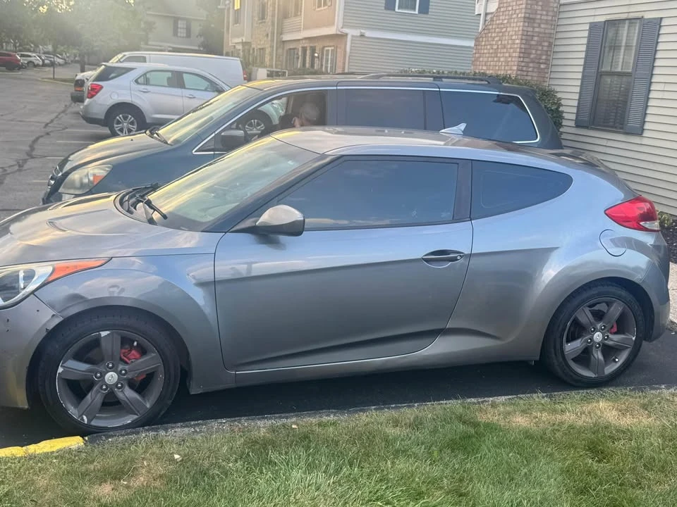 2012 Hyundai Veloster - Image 3 of 4