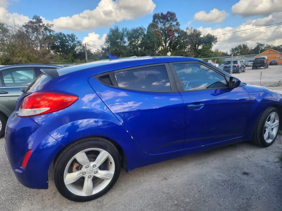 2012 Hyundai Veloster - Image 8 of 16
