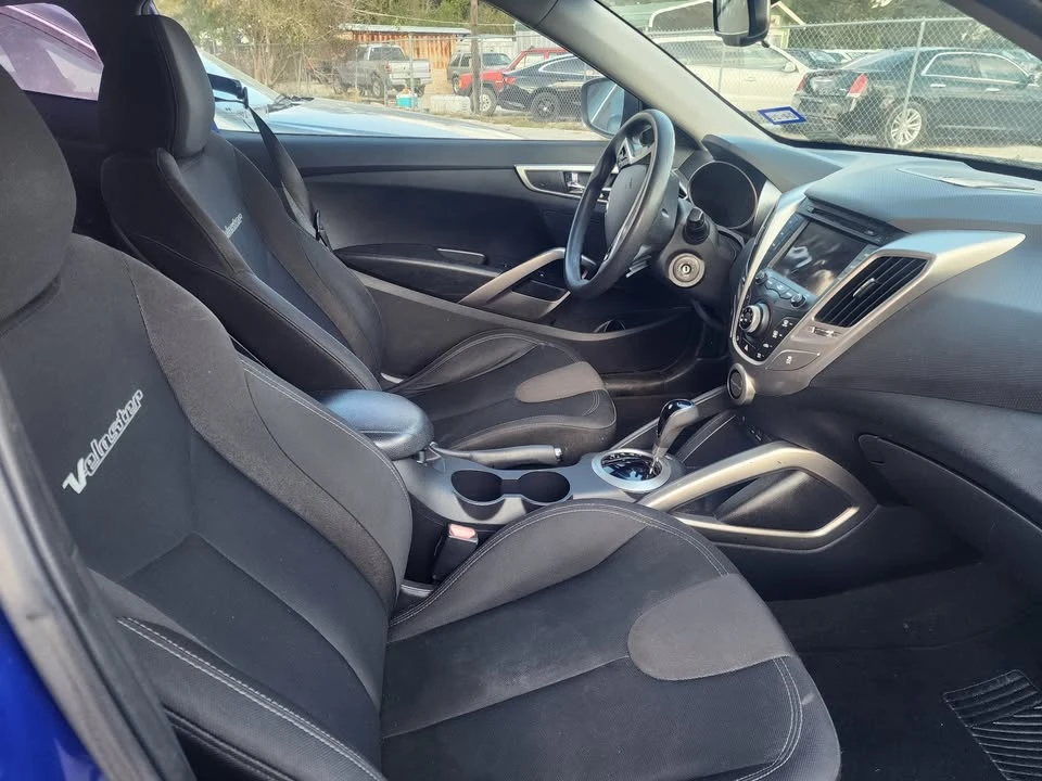 2012 Hyundai Veloster - Image 9 of 16