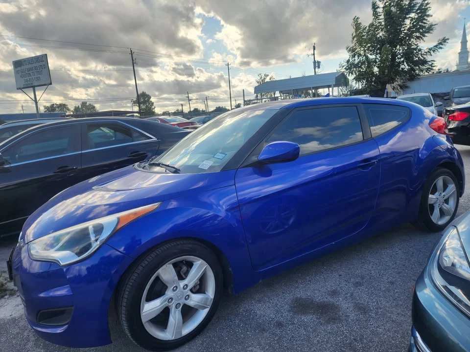 2012 Hyundai Veloster - Image 4 of 16