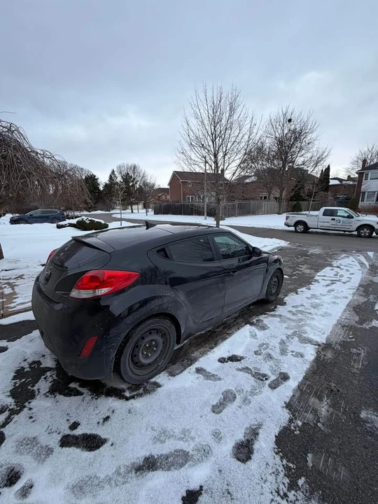 2012 Hyundai Veloster - Image 4 of 9