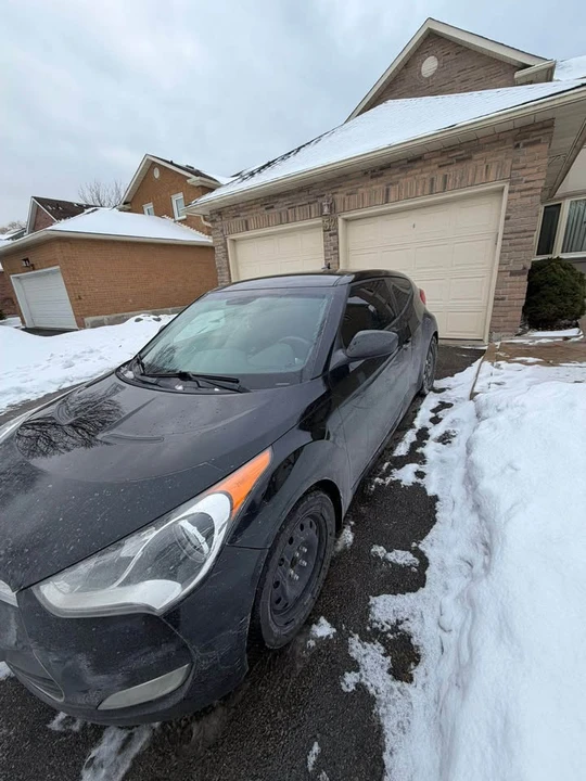 2012 Hyundai Veloster - Image 5 of 9