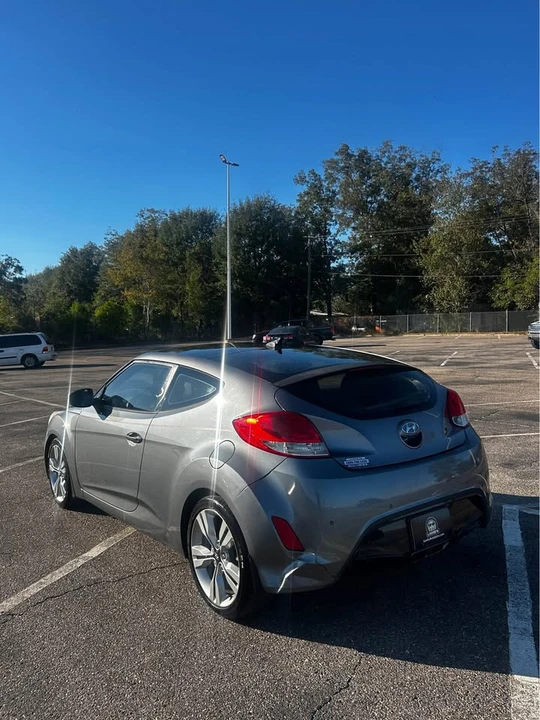 2012 Hyundai Veloster - Image 4 of 16