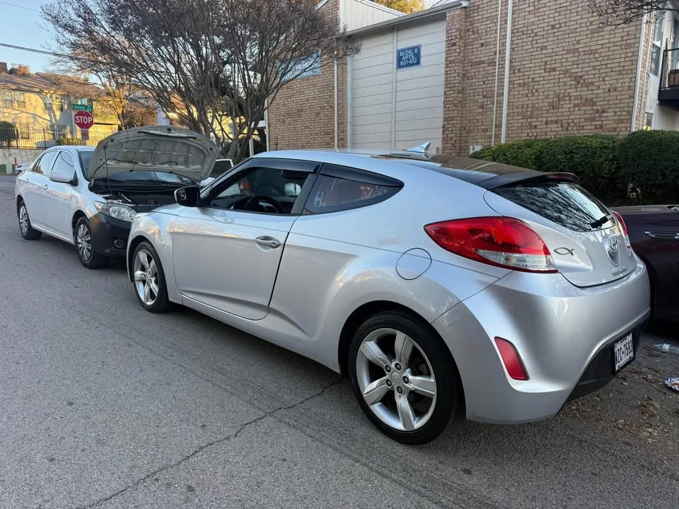 2012 Hyundai Veloster - Image 5 of 7