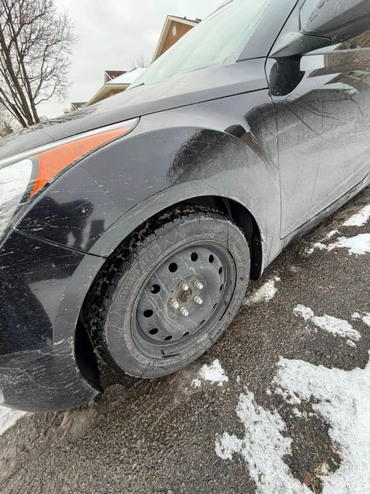 2012 Hyundai Veloster - Image 6 of 9