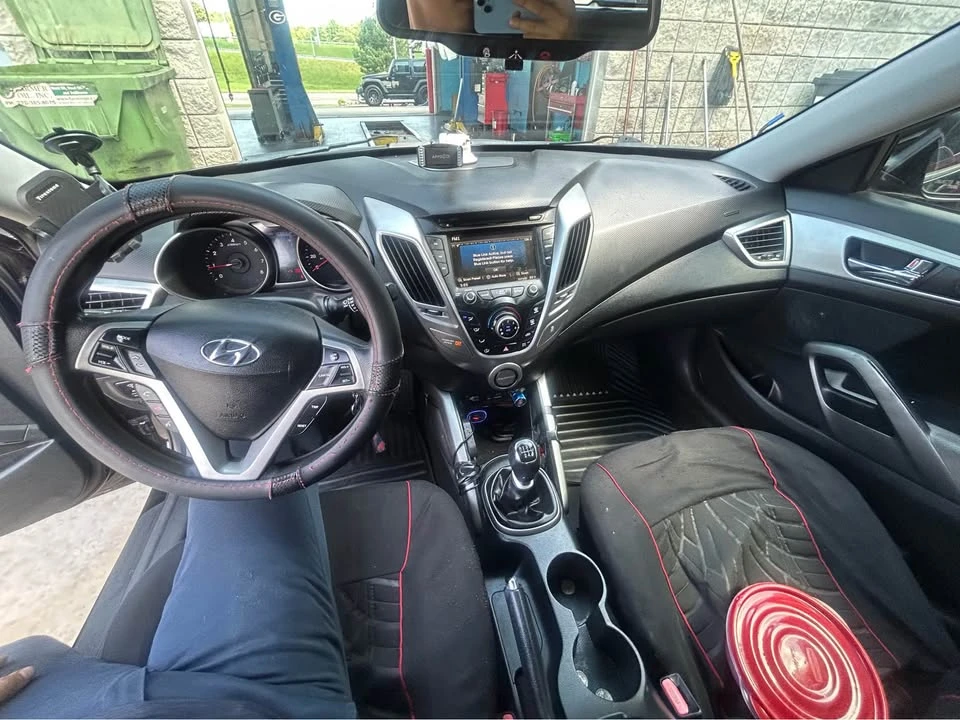2012 Hyundai Veloster - Image 9 of 9