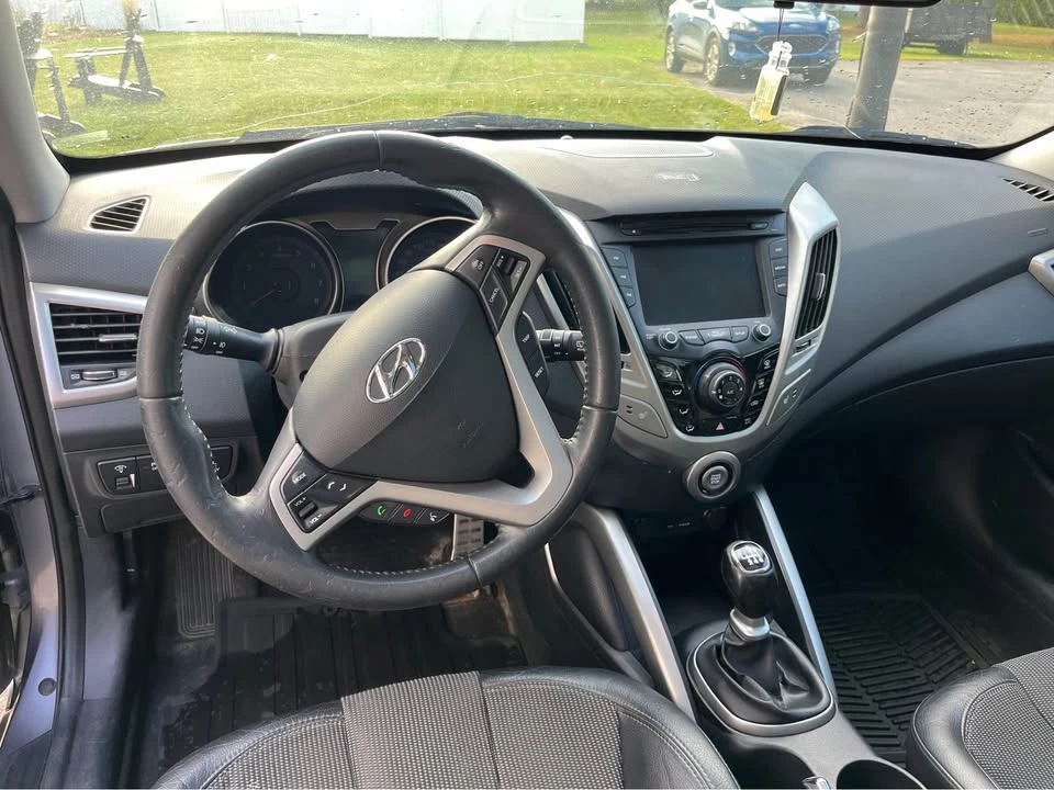 2012 Hyundai Veloster - Image 5 of 7