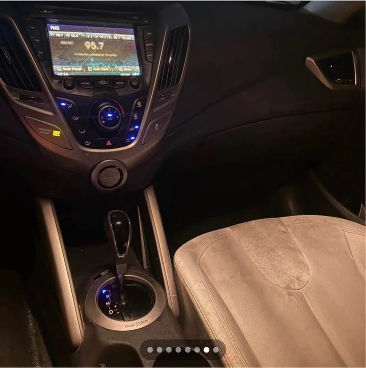 2012 Hyundai Veloster - Image 6 of 7