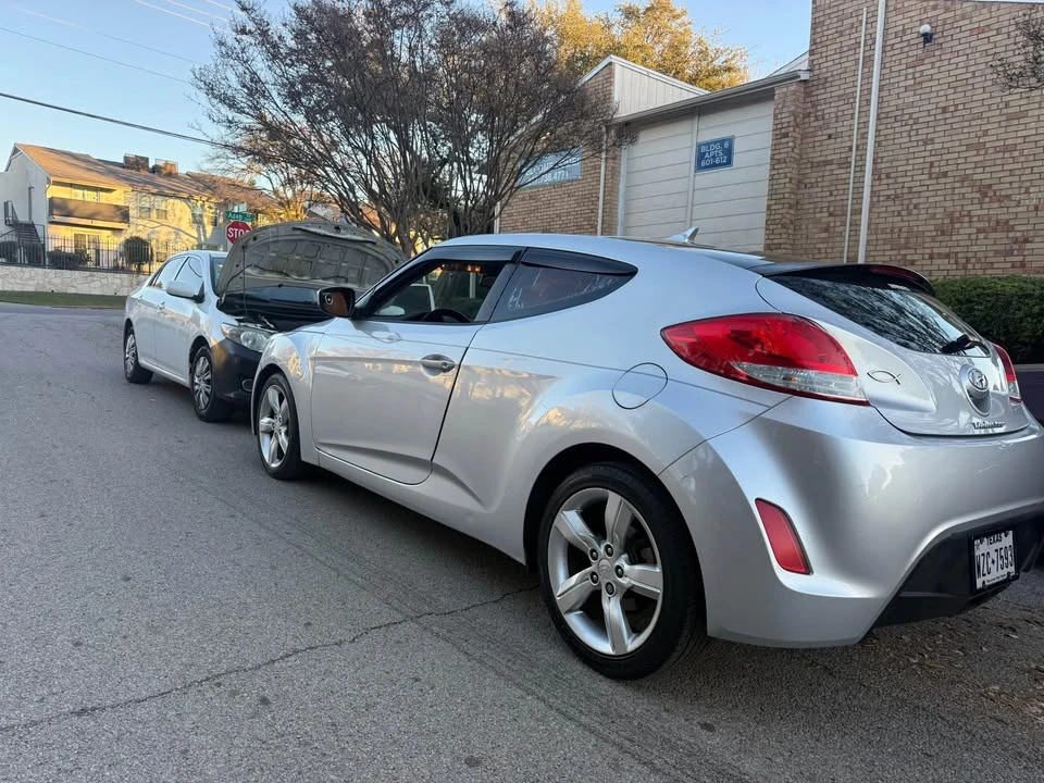 2012 Hyundai Veloster - Image 4 of 7