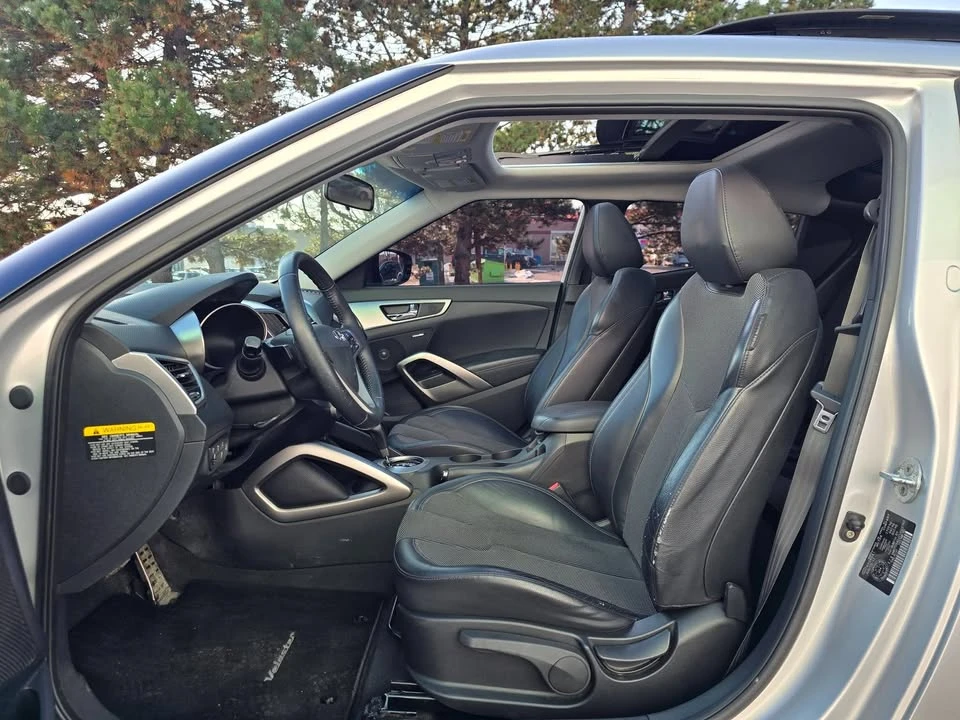 2012 Hyundai Veloster - Image 10 of 20