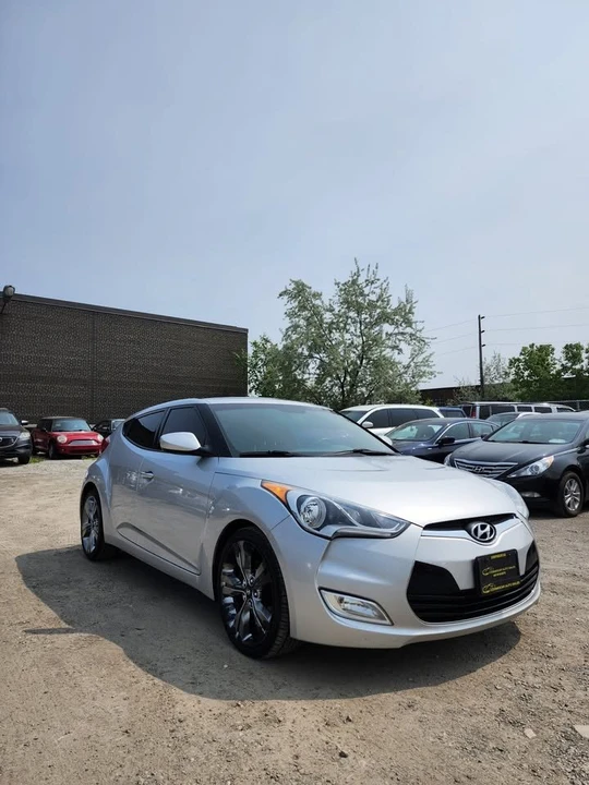 2012 Hyundai Veloster - Image 2 of 16