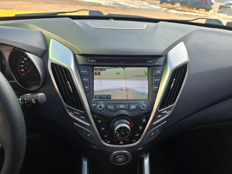 2012 Hyundai Veloster - Image 17 of 20