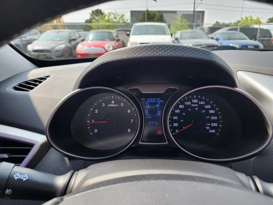 2012 Hyundai Veloster - Image 12 of 16