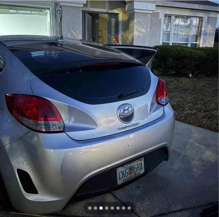 2012 Hyundai Veloster - Image 2 of 7