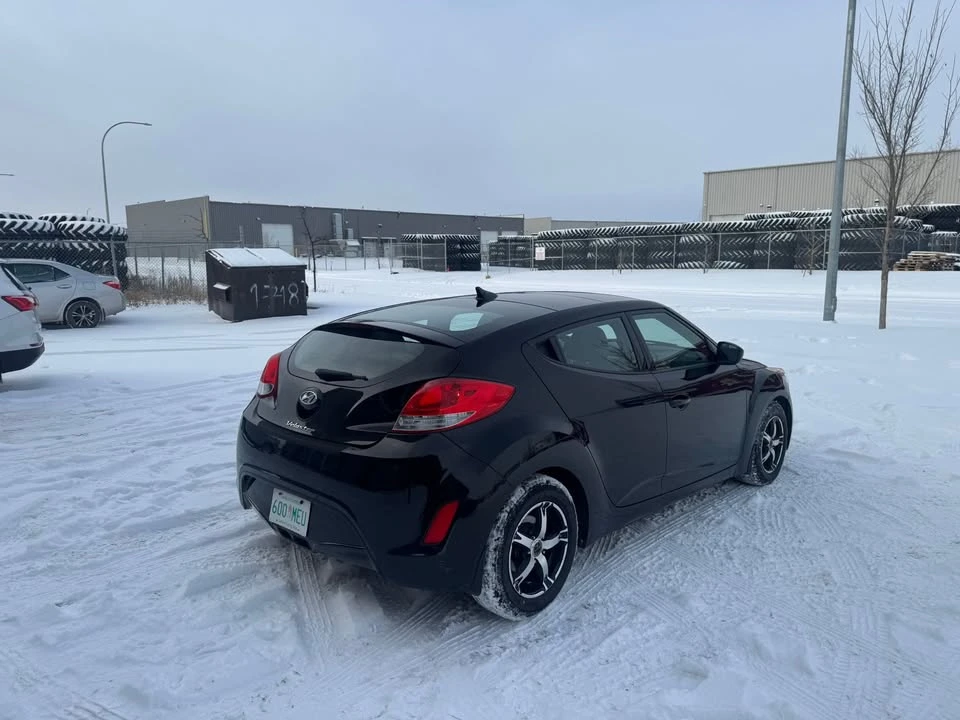 2012 Hyundai Veloster - Image 5 of 19