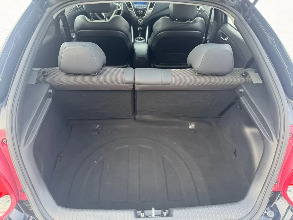 2012 Hyundai Veloster - Image 13 of 19