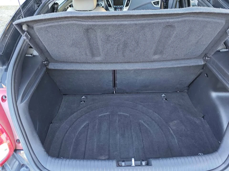 2012 Hyundai Veloster - Image 9 of 9