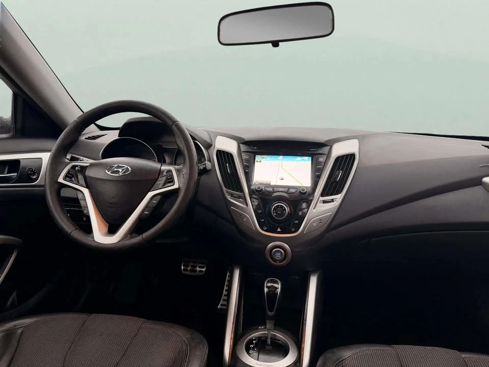 2012 Hyundai Veloster - Image 5 of 10