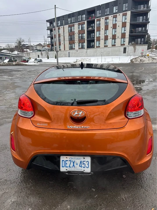 2012 Hyundai Veloster - Image 3 of 11