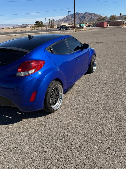 2012 Hyundai Veloster - Image 3 of 9