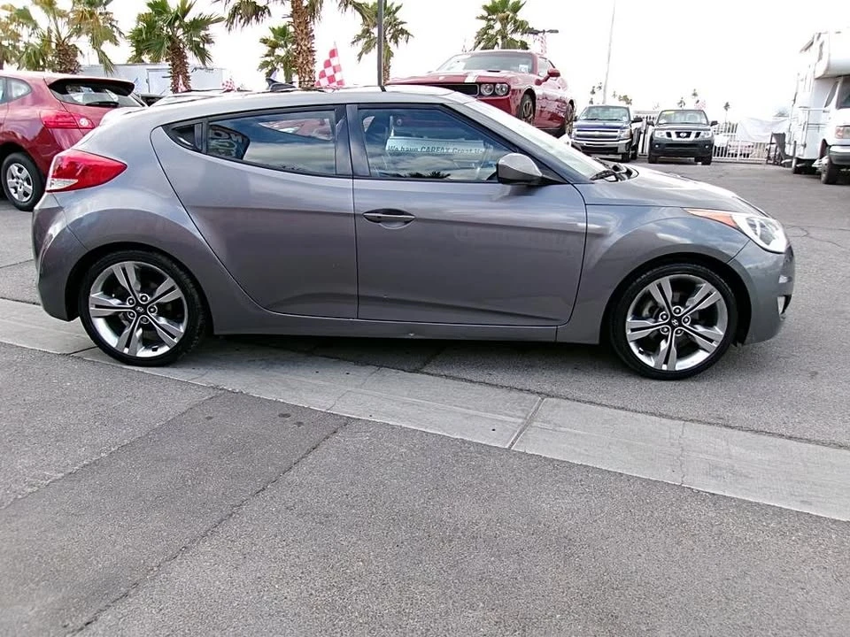 2012 Hyundai Veloster - Image 7 of 20