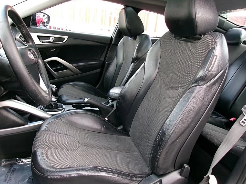 2012 Hyundai Veloster - Image 11 of 20