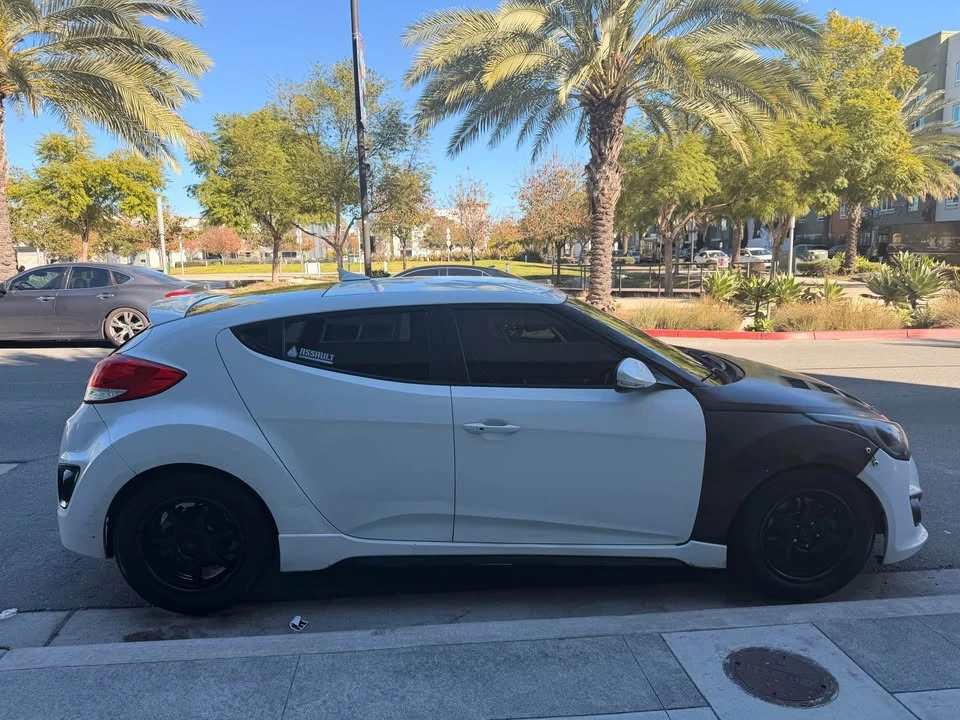2012 Hyundai Veloster - Image 6 of 6