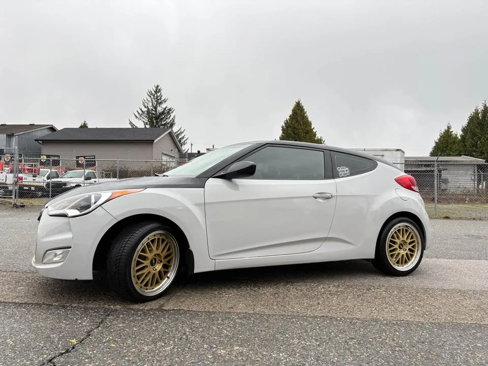 2012 Hyundai Veloster - Image 9 of 9