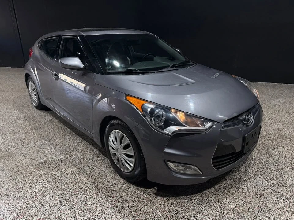 2012 Hyundai Veloster - Image 4 of 11
