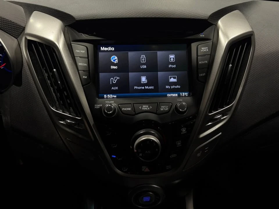 2012 Hyundai Veloster - Image 8 of 11