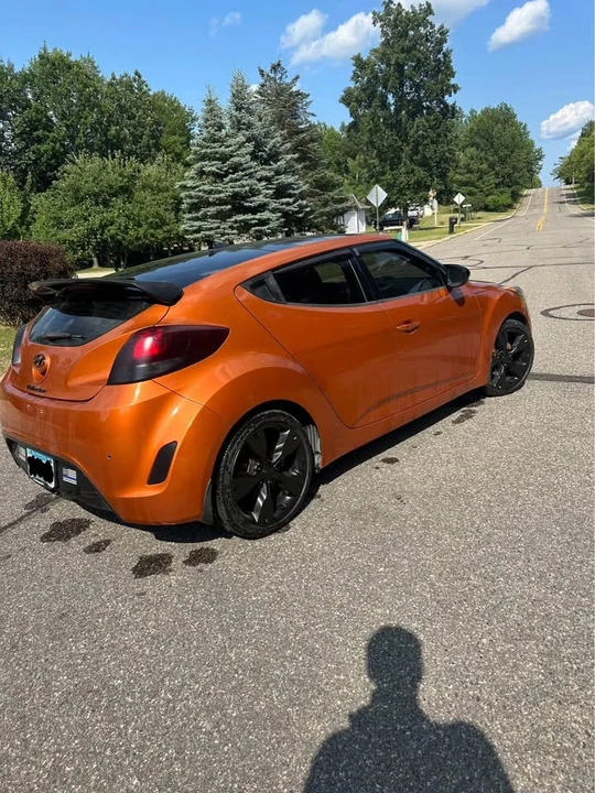 2012 Hyundai Veloster - Image 4 of 10