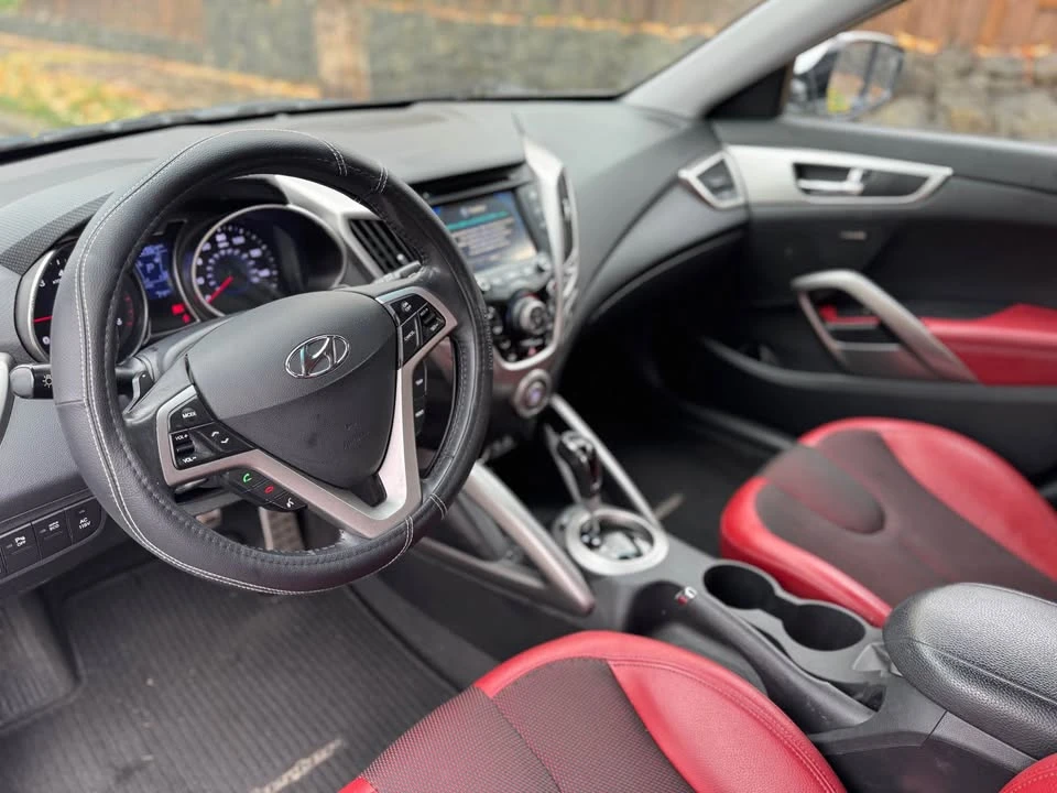 2012 Hyundai Veloster - Image 6 of 11