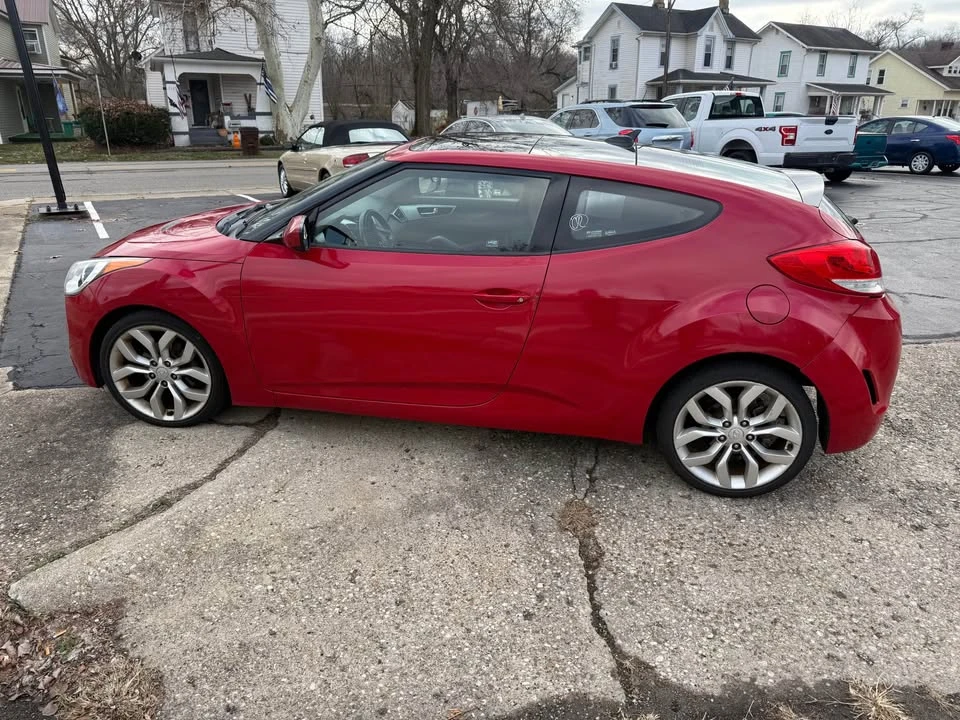 2012 Hyundai Veloster - Image 4 of 10