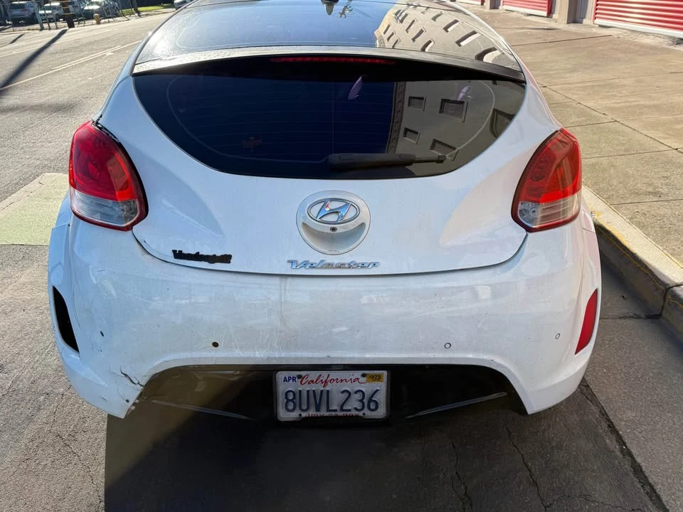 2012 Hyundai Veloster - Image 6 of 9