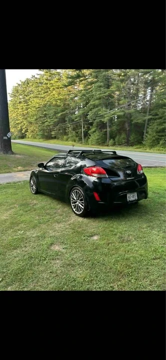 2012 Hyundai Veloster - Image 3 of 4