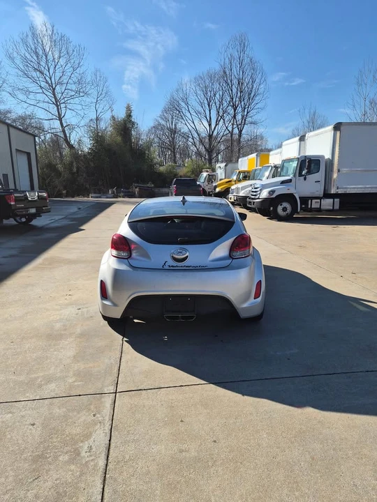 2012 Hyundai Veloster - Image 6 of 17