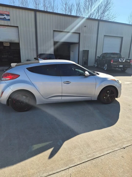 2012 Hyundai Veloster - Image 4 of 17