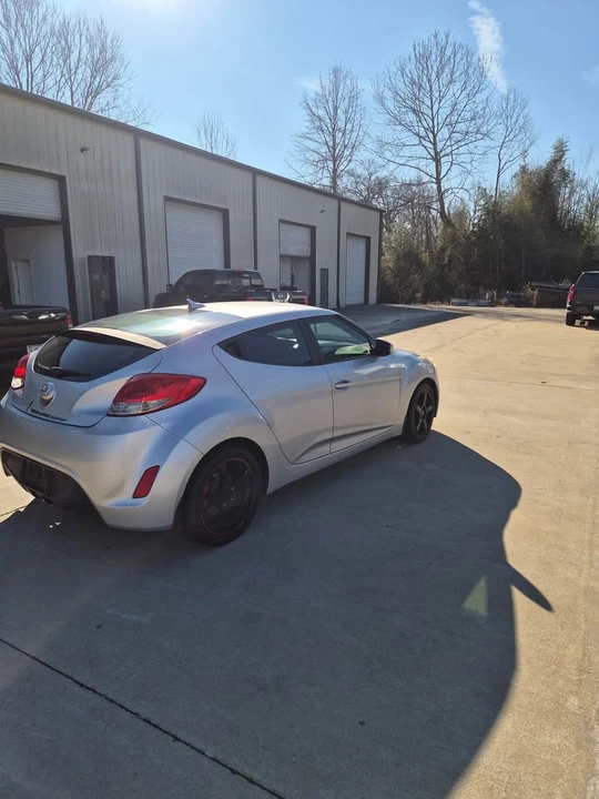 2012 Hyundai Veloster - Image 5 of 17