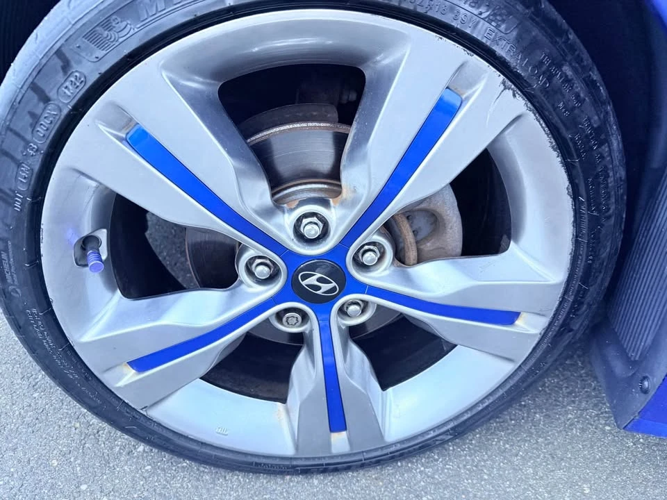 2012 Hyundai Veloster - Image 12 of 18