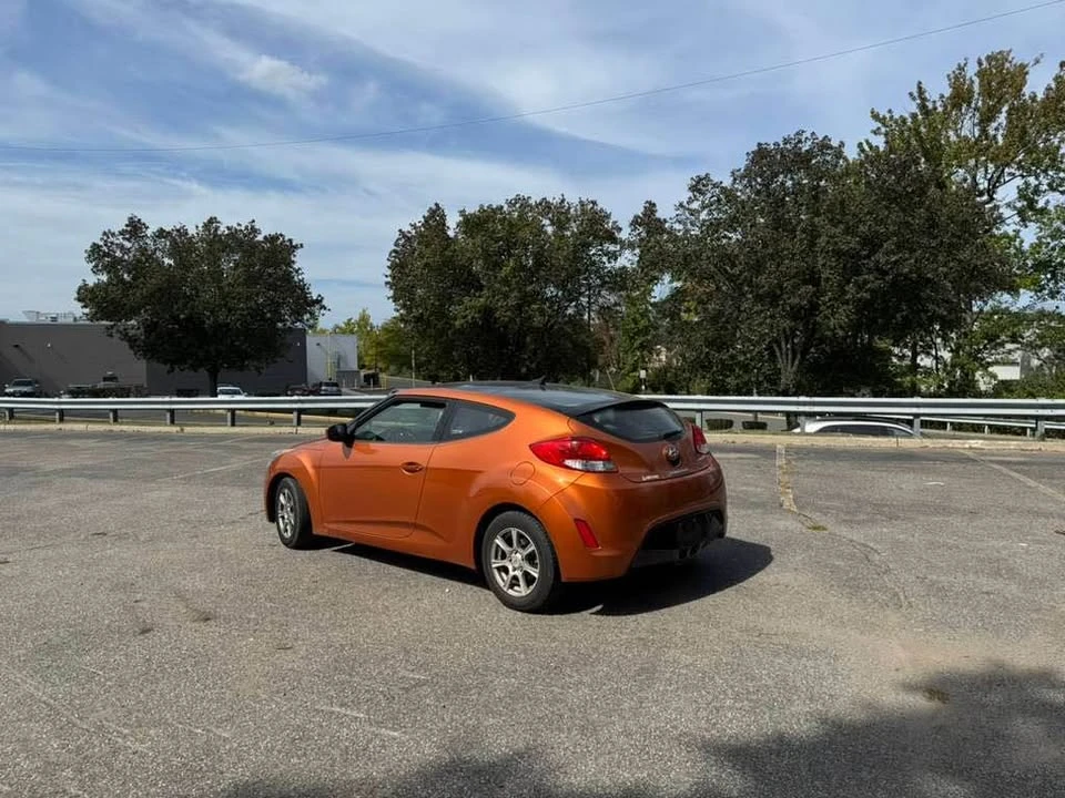 2012 Hyundai Veloster - Image 14 of 14