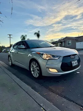 2012 Hyundai Veloster 2.0 Coupe 3D