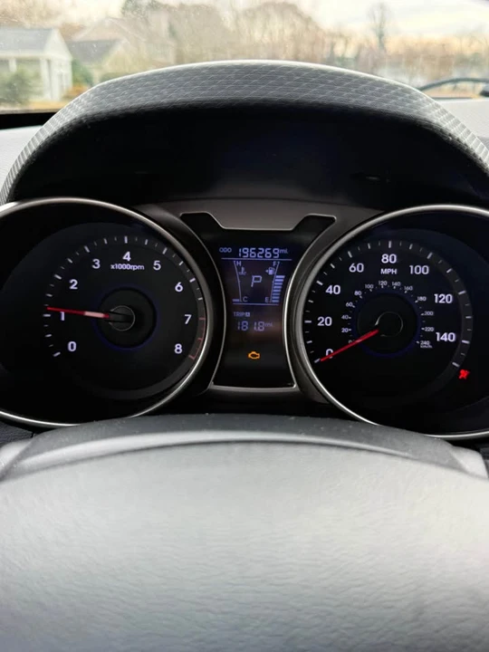 2012 Hyundai Veloster - Image 9 of 9