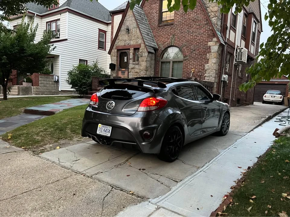 2012 Hyundai Veloster - Image 3 of 7
