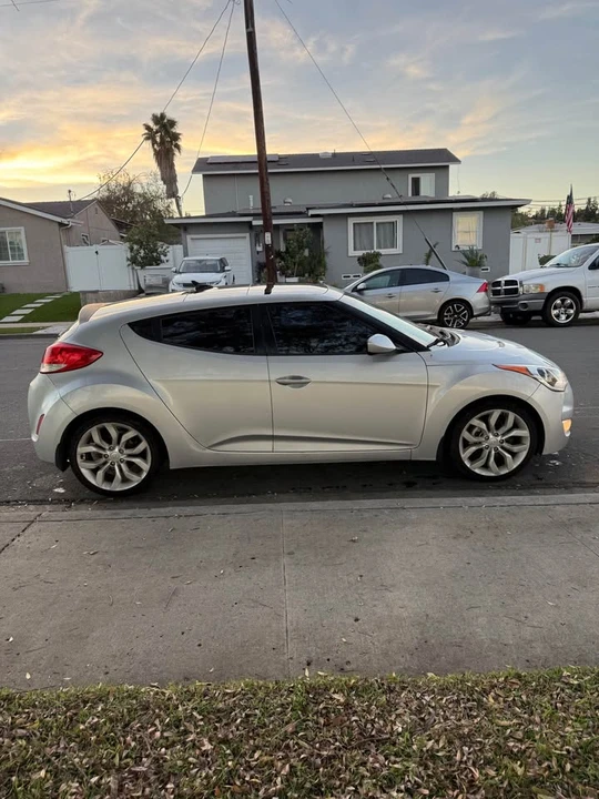 2012 Hyundai Veloster - Image 6 of 14