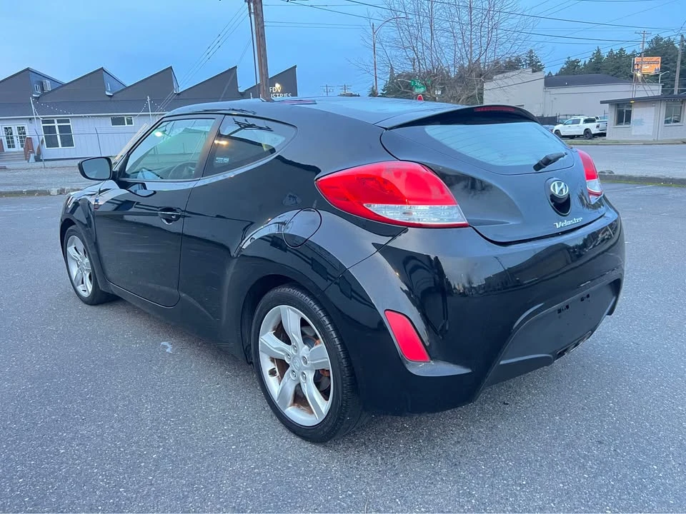 2012 Hyundai Veloster - Image 5 of 9